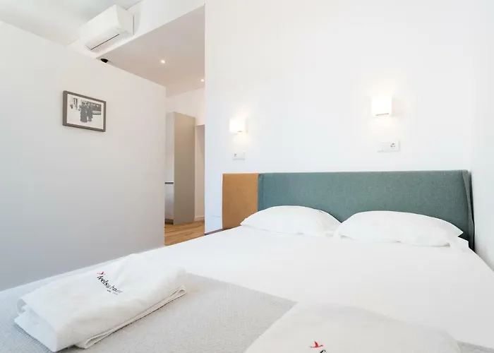 Apartment Flh Chiado Charming Lissabon